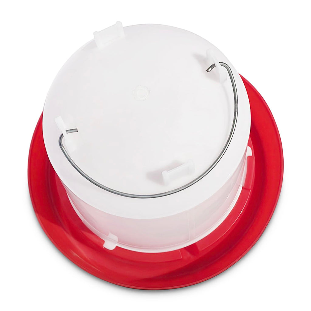 1.5-Gallon Poultry Waterer with Metal Handle B861
