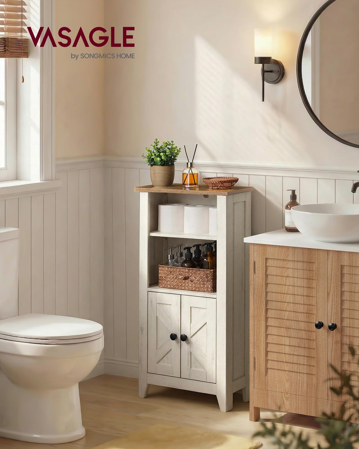 Farmhouse Storage Cabinet with 2 Barn Doors K542102